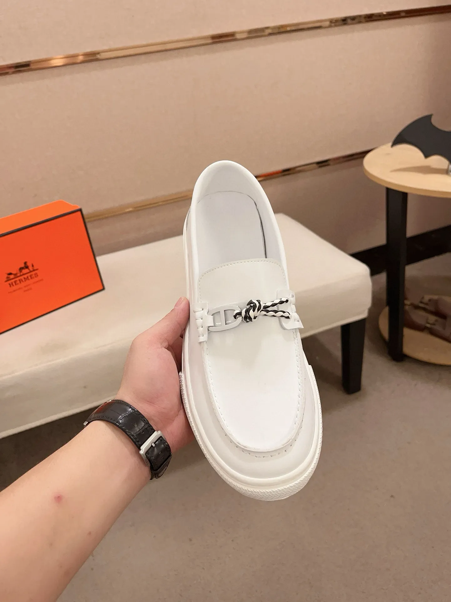 Men's clothing and shoes💰: 400💰《HERMES》【Classic Original Version】Hermès; Top 🔝 Purchasing Agency 🔍🔍Latest 🇺🇸Sold simultaneously at counters, original imported from Italy ▲▲Cow leather▲ ▲Exquisite workmanship (Italian 🇮🇹imported water-dyed 🐂cowhide lining) sole: original sole provided by the original factory, ⚠️exclusive double-layer activity·TPR·rubber·combined molded outsole; Code number: 36-46